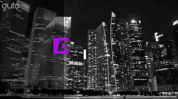 Fudeu a bucetinha da rabuda de quatro na cama da amiga depois da festa