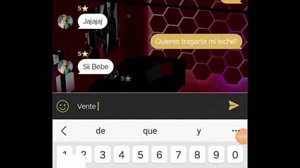 Hermosa Puertoriqueña Gafitas se la come bien rico