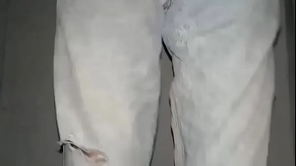 Pañal de tela orinado y doble orgasmo