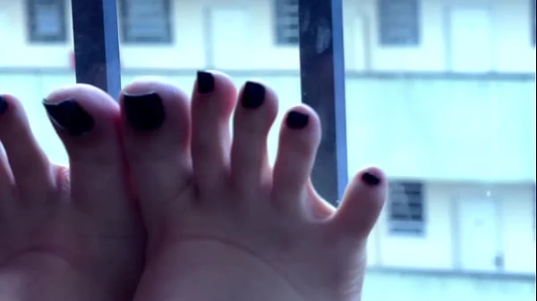 Beautiful Mistress Teasing With Her Long Toes And Wonderful Feet