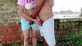 Desi Indian Bhabhi Public Outdoor Big Boobs Show Compilation With Huge Boobs