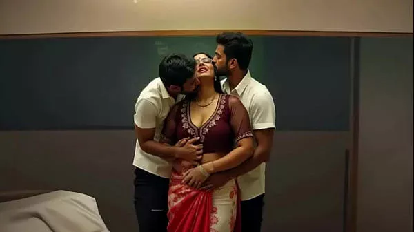 (En Friend Oda Amma Sumitra Vai Otha Kathai) Tamil Sex Audio Stories