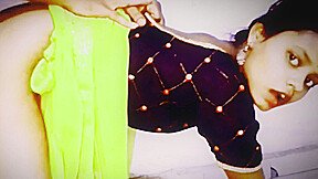 Neighbors Stepsister-in-law Called In The Room And Left It In Full Hindi