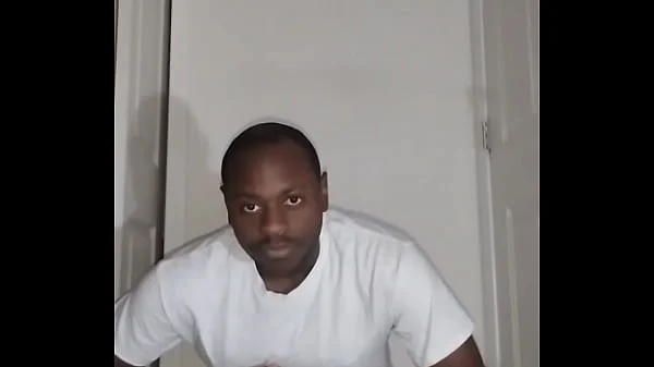 Relaxing eating stretching and thinking of what to say and do to sound more thankful for free around religious holidays like Thanksgiving 2