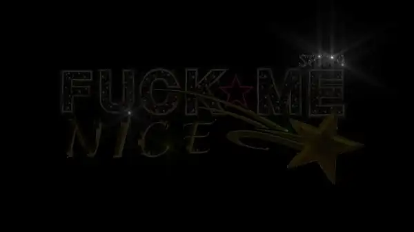 una ragazza magra francese si fa martellare in tutti i buchi da un cazzo mostruoso e ottiene un vero orgasmo sborrata anale