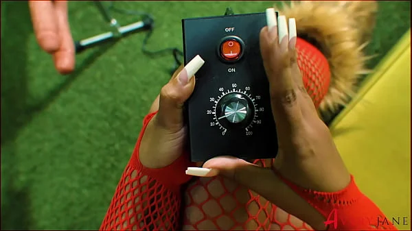 Double Penetration Session with Fuck Machine for Ebony Anal Slut Avery Jane