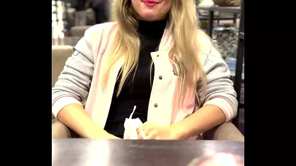 First Date – Already Filming Her Fucking Her Raw On The Walk Home