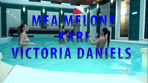 Angels Love Cock – Three Stunning Bombshells Share One Dick