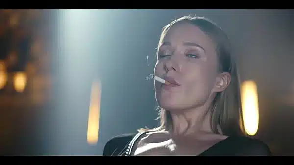 Beautiful Blonde Smoking Cowgirl Sex – Angelika Grays Blowing Cigarette Smoke Handjob