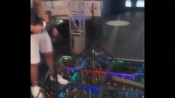 Bia Fire – Esvaziando os sacos – RAPIDINHAS EROTIKAXXX