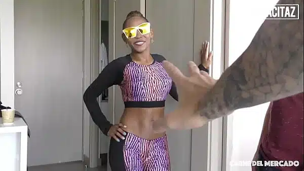 CARNEDELMERCADO – (Marbella Leon, Logan Salamanca) – Big Ass Ebony Latina Gets A Hot Facial After Public Seduction By Casting Agent Full Scene