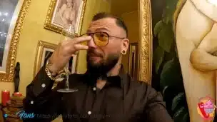 Delirio in casa Saeda (Quattro Donne contro Due Uomini)