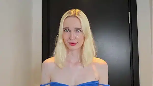 Delivery Girl Messed Up An Order, So She Was Fucked by a Client