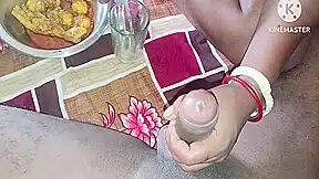 Desi Bhabhi Ne Daru Pikar Chudai Karne Di