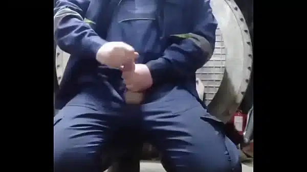 Gentle and unhurried masturbation of a Russian gay man!