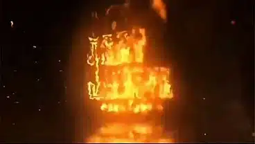 Me exibi suada depois do treino no banheiro da academia- Mary Jhuana