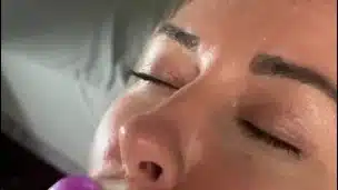 Milf showed a lesson in juicy and deep blowjob with fake sperm