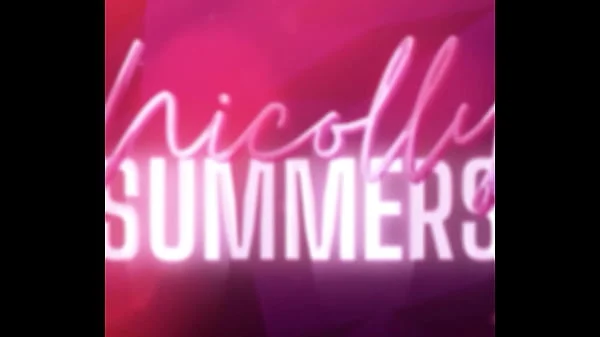 O Negão Musculoso Enfiou a Mão Grande No Meu Cu – Nicolly Summers (COMPLETO NO SHEER E RED)