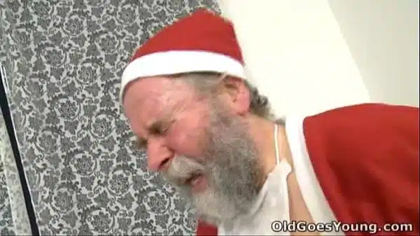 Old Goes Young – Svetlana and her sexy young female friend