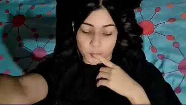 Papi te gusta como me toco si papi ?si? Si