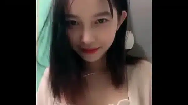 Phim sex việt nam em sinh viên trường Dâm Tặc khoe thân bán dâm