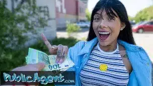 Public Agent Athenea Rose is from Colombia and gets fucked in a public location