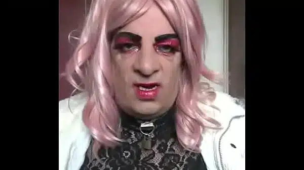 would you fuck a gay crossdresser if so i would love to hear from you so we can get it on part 1 with 2 voting down wankers