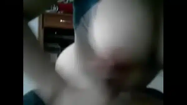 YouPorn – en las tetas de mi esposa