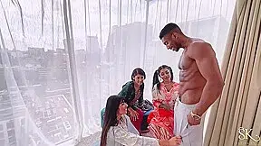 Bbc Meets Asian Triplethreat With Sahara Knite