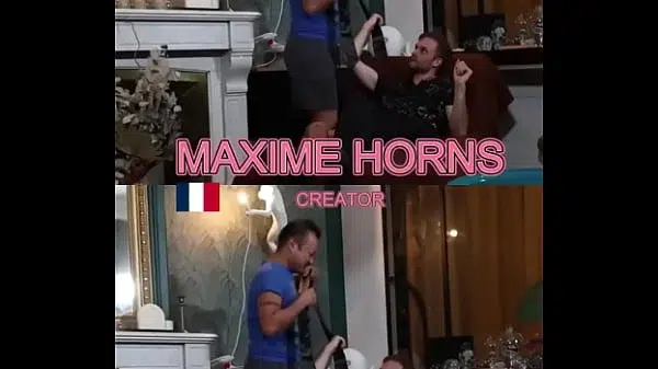 Bon ça commence avec les yeux bandés, mais qu’est-ce qu’il à prévu sans rire ! bon, le suspens est à son comble, j’ …