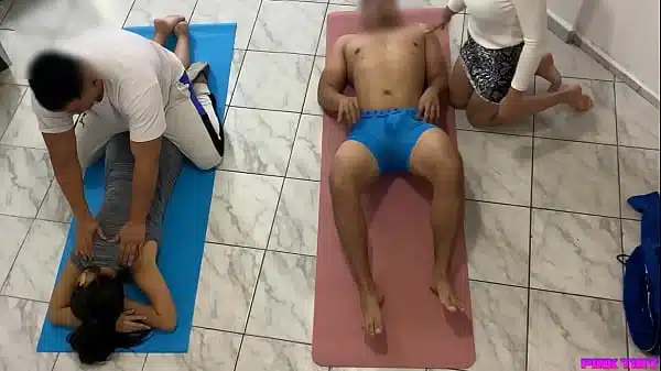 Couple massages the client asked me to ride on top of him and massage his cock next to my husband ntr
