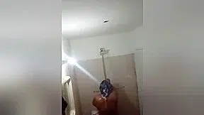 Exclusive- Sexy Pak Bhabhi Bathing Capture By