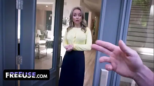 Friendly Freeuse Neighbor