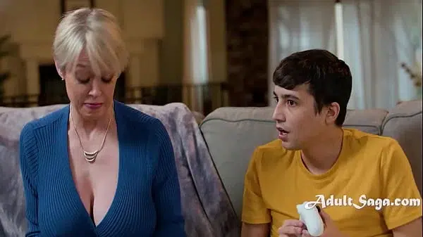 Gamer Meets His Stepmom’s G-Spot