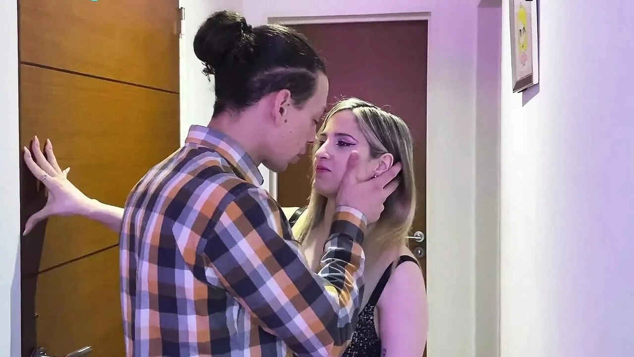 He Gives His Wife to Pay a Debt – DivinaMaruuu X Jorge Woh X Burning Blue