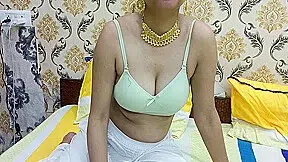 Indian Punjabi Stepmom Pat New Desi Chudai Full Gaaliyan Punjabi Full Hd Desi Sardarni Stepmom Fuked Boond Mary In Kitchen