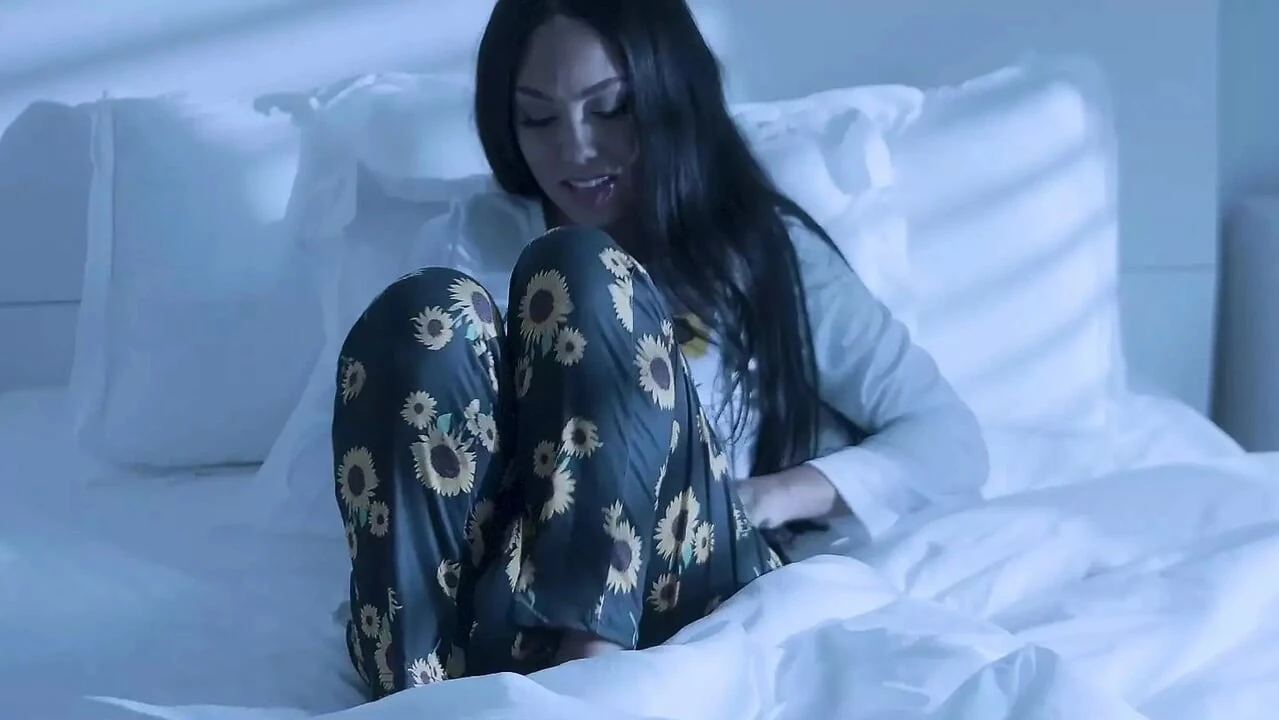 Lustful Step Daughter Bianca Bangs Lets Muscular Step Daddy Fuck Her Wet Latin Pussy – FamilyStrokes