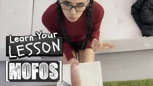MOFOS – Student Andreina DeLuxe Holds A Book With One Hand And Strokes Jordi’s Cock With The Other