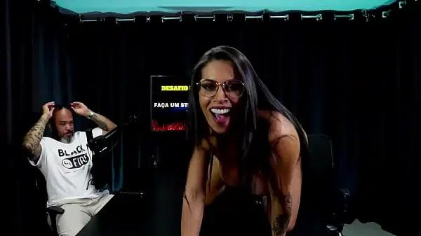 Receberam convite da Andressa Urach e depois veio uma denúncia do xvideos, e a treta com Binho TED (que foi preso) e sua atual esposa… – Natzinha Morena (WATCH ON: SHEER/RED)