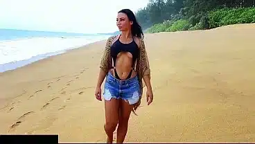 Sex with a stranger on a nudist beach: She undressed on the shore and asked me to rub sunscreen on her back—I gave her a blowjob and fucked her doggy style