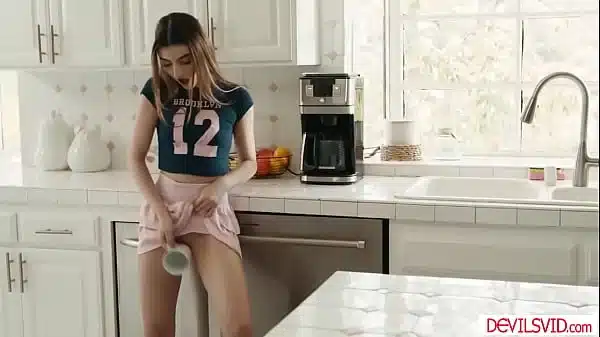 Teen stepdaughter Julia James caught by stepdad squirting while masturbating with vibrator.The guy helps his petite stepdaughter orgasm by fucking her