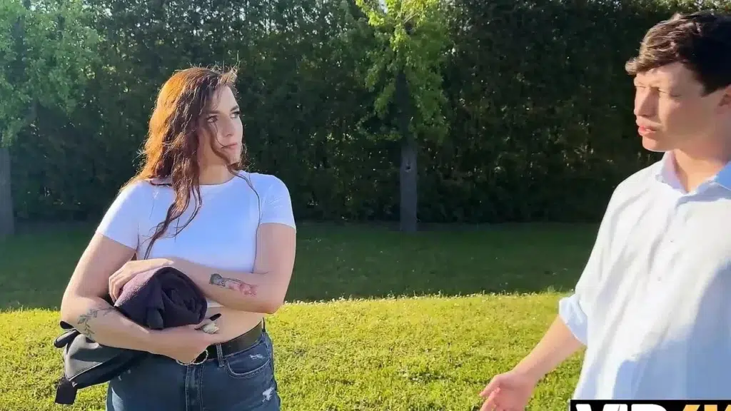 vip4k loser wants to see it hot sex with suzie sparklez