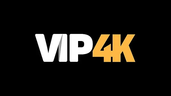 Another Happy Client with sexy Maya Sinn