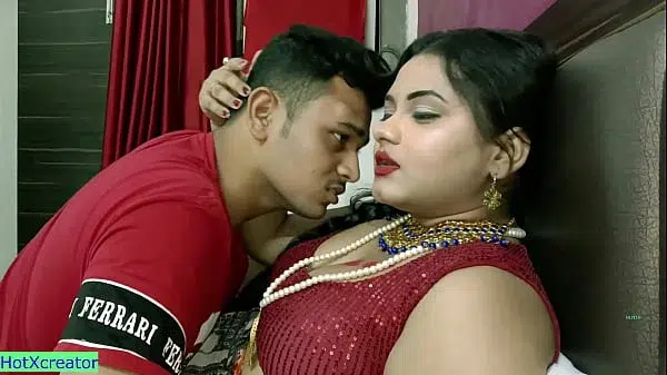 Desi Hot Couple Softcore Sex! Homemade Sex With Clear Audio