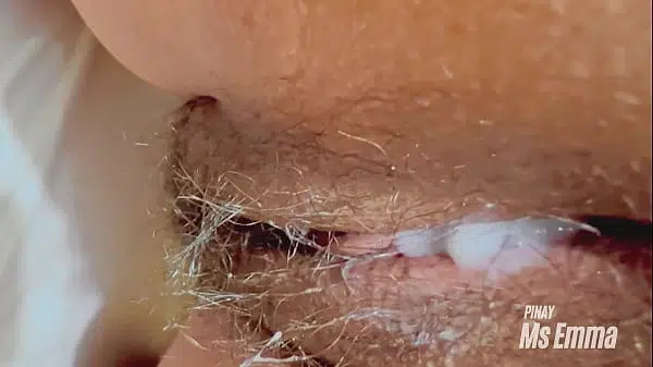 Sobrang Sa at ang Sikip ng Puday ni Ms Emma! Nilabasan agad ako ng Tamod sa loob ng Matababang Puke nya