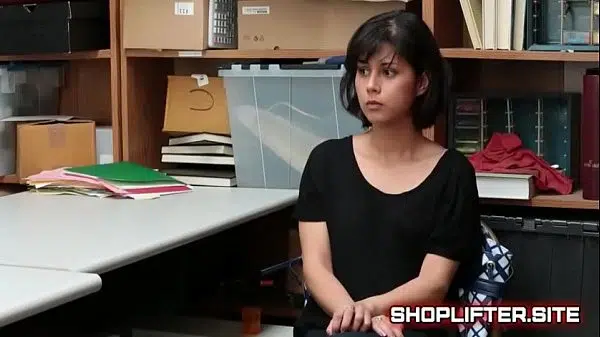 Amateur Shoplifter Gets Busted