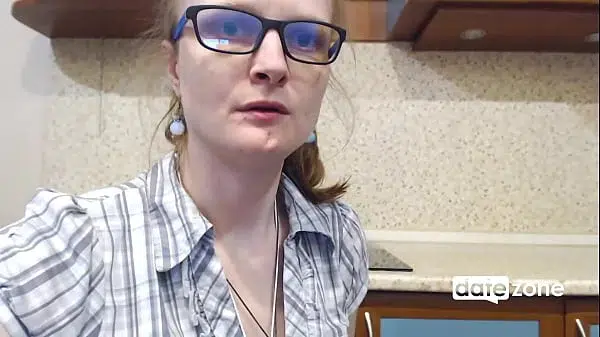 Datezone Com Goraca Amatorska Mamuska W Kuchni