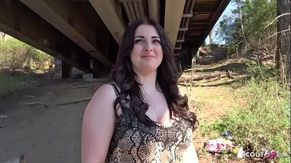 German Scout Teen Elisa Aus Bayern Betruegt Ihren Freund Beim Spontanen Model Job