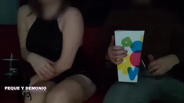 Manoseada Por Un Desconocido En El Cineme Mojo El Cono Y Me Deje Masturbar En Publico