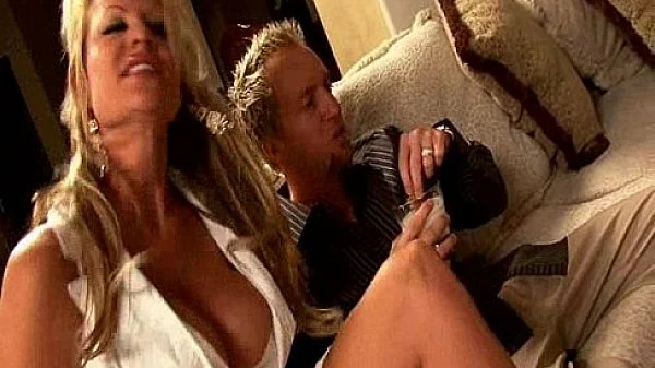 Awesome Threeway With Jessica Jaymes and Kelly Madison